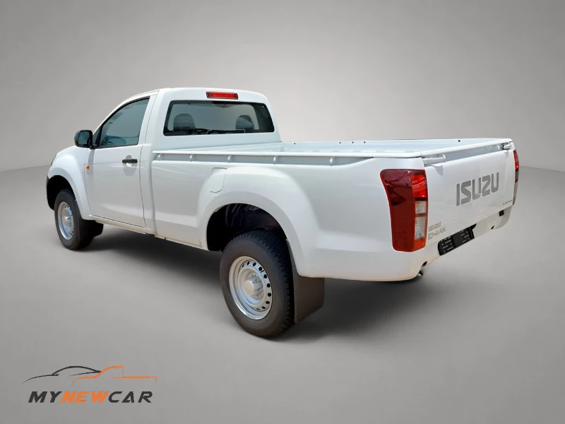 Toyota Hilux 2.0 VVT Single Cab S 4×2 Manual Aircon