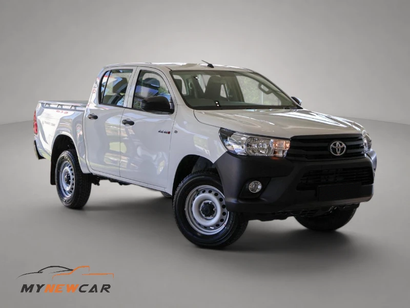 Toyota Hilux 2.4GD-6 Double Cab 4×2 SR Manual
