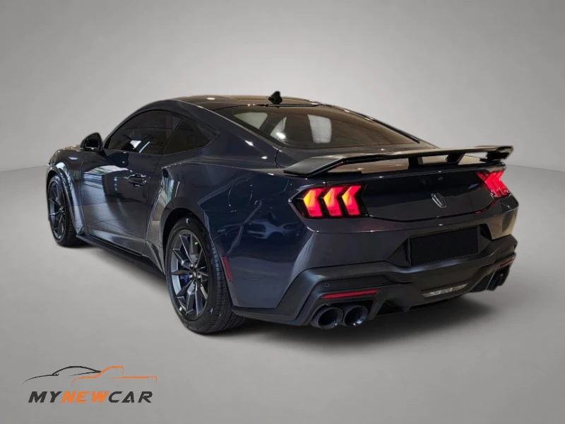Ford Mustang 5.0 GT Fastback Dark Horse Auto