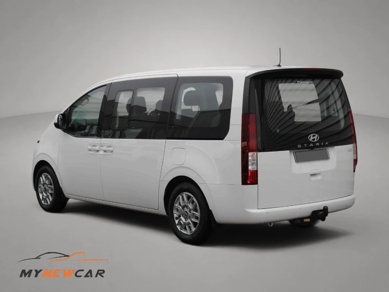 Hyundai Staria 2.2D Executive 11 Seater Auto